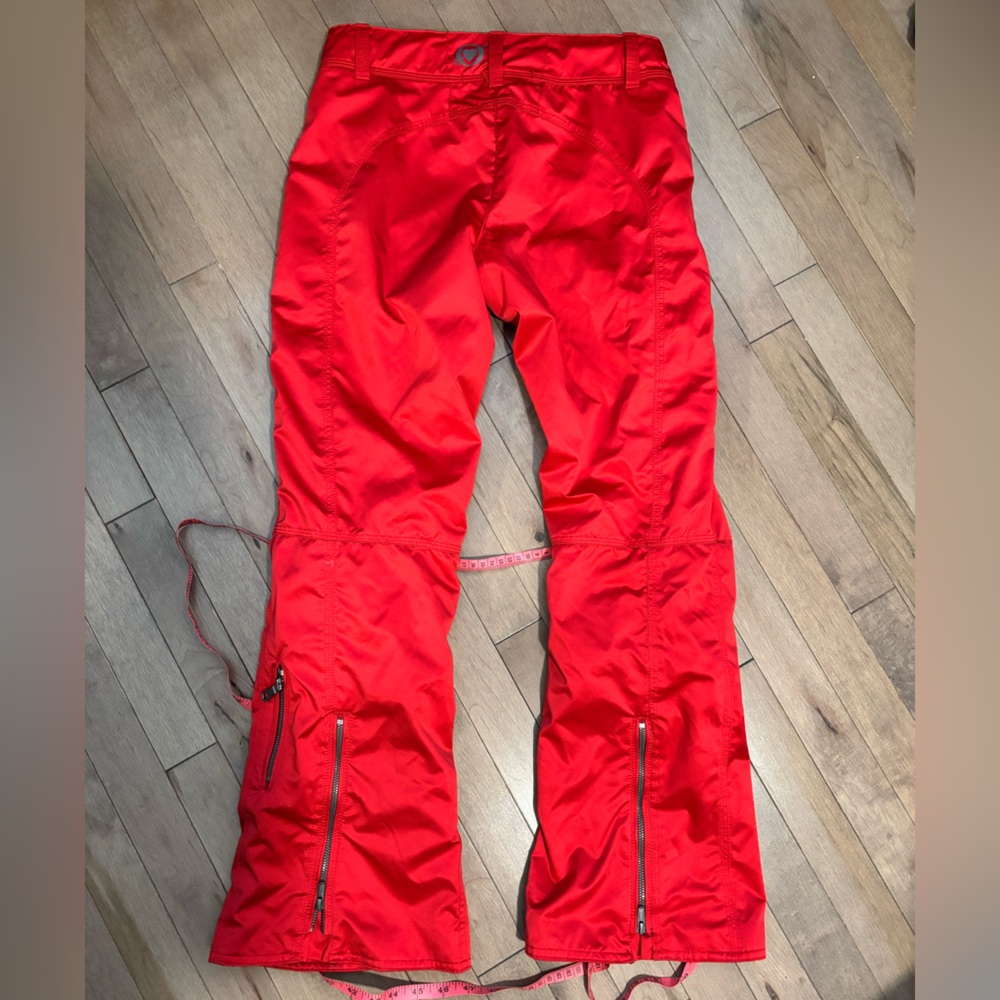 Obermeyer “Lennox” Ski Pants size 2 bright cherry red - Picture 11 of 11